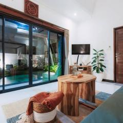 Villa Chintana Sanur - Tropical lush landscapes, and serene atmospheres