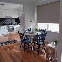 Corporate or Freelance worker & Tasmania Ferry Base-Short Long Stay Geelong