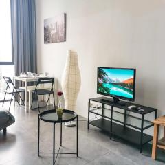 Comfy & Stylish Studio in Empire Damansara