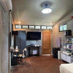 A family room for 4 with pool