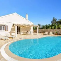 Villa Socrates by Villa Plus