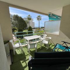 F2 Vue mer - Piscine - Climatisation - Parking
