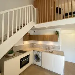 Appartement pieds dans l eau vue mer