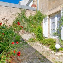 Nid Douillet Entre Plage Et Port