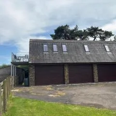 Hayes Lodge Coach House