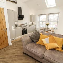 Lakes View Apartment 2