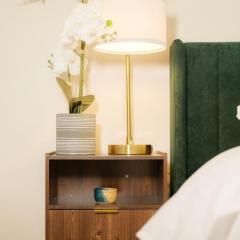 Heights Haven on Paris - 2BD Stay