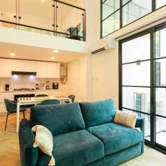 Casco Viejo Loft with Balcony - Rooftop Pool and Gym