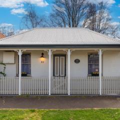Elm Tree Cottage - Cosy Home Close to Cook Park