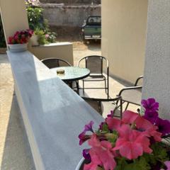 Vespoina Apartment with private parking