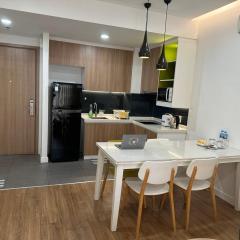 Republic Plaza Airport Free Poll Gym