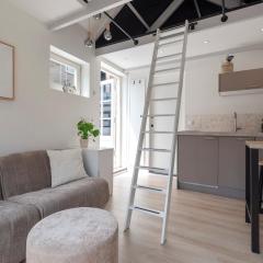 Flamingo Beach Apartments