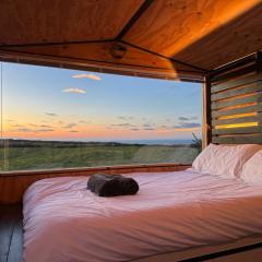 1 Bed Cabin - Sleeps 2 - Pets - Garden - Parking