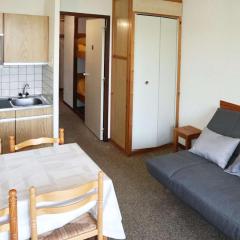 Studio 6 pers avec balcon, proche des pistes et commerces - FR-1-322-567