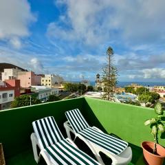 Home2Book Charming Rooftop Vibes Apartment