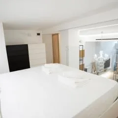 Design Apartment Milano Porta Romana AC & Check-in 24h