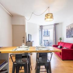 "Le Transversal 2" -Balcon-Garage privé optionnel -Centre historique -Plages à 21km !