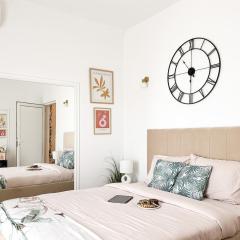 Golden Nest - M&N Condos