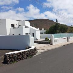 Finca la Tabaiba piscina compartida adultos