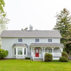 Westlake Cottages - Highway House