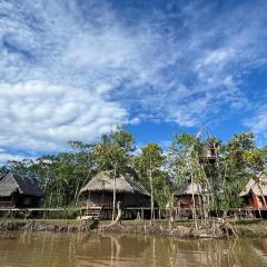CAMUNGO Lodge in indigenous community ALL INCLUSIVE