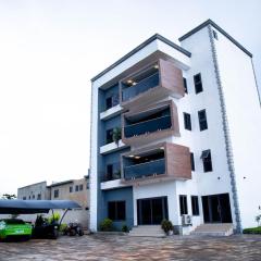 Wellingtons Luxurious and Cozy Apartment