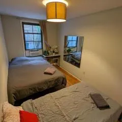 Large triple room in Williamsburg