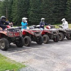 Deer Mountain Lodge & Wilderness Resort