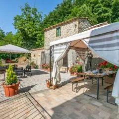 Podere del Ciacchi Among Tuscany Greenery - Happy Rentals