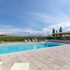 Stunning Home In Tolentino