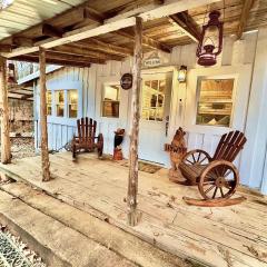 BunkHouse Camp Sardis Lake - Deer Camp