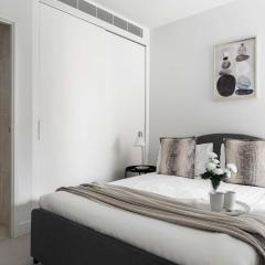 A Cozy 2BR Apt Right on Buzzing Chapel Street