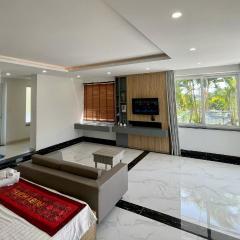 Ruby Villa