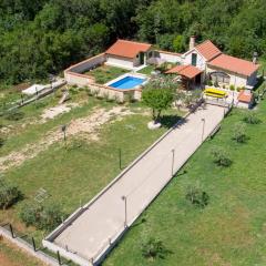 Country house Desne by Villas Guide