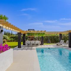 Cubo's Villa Palmera Adults Only