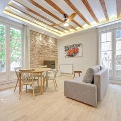 Apartamentos Esquina plaza del Mercado by Clabao