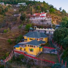 ELIVAAS Silverstone 6 BHK villa with Garden & Gaming Zone