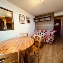 Charmant T2 5 pers, skis aux pieds, balcon, ascenseur - Vallandry - FR-1-757-110