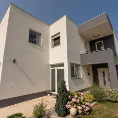 Holiday home Galižana