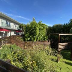 Da Silva Surf Lodge Five