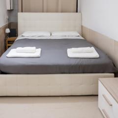 room with private bathroom Stella 1