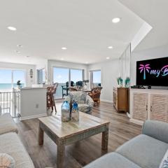 Corner Oceanfront Balcony- Pool- Upscale Design