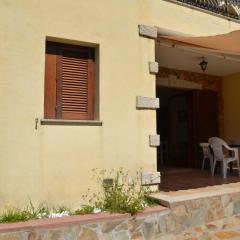 FTA-BEL01apt 6 pax vicino al mare