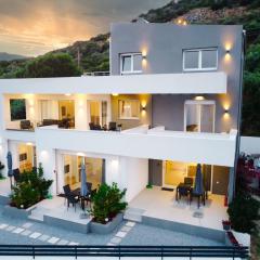 Aquarama Suites