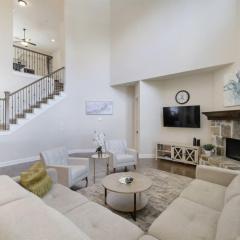 Huge, Luxe 5BR Frisco Retreat with Private Movie Theater, Home Office, and Spacious Yard