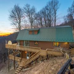 4 Br Mountain Views Sleeps 10 Sauna Hot Tub Arcade