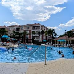 2BR Condo close Convention Center l Epic