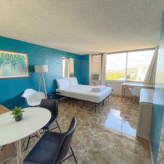 Hawaiian Monarch 2508 condo