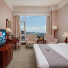 Kunming Plateau Pearl Hotel