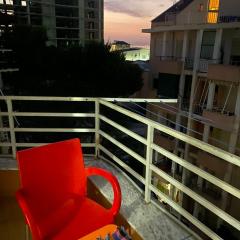 Wave & Play Penthouse Golem